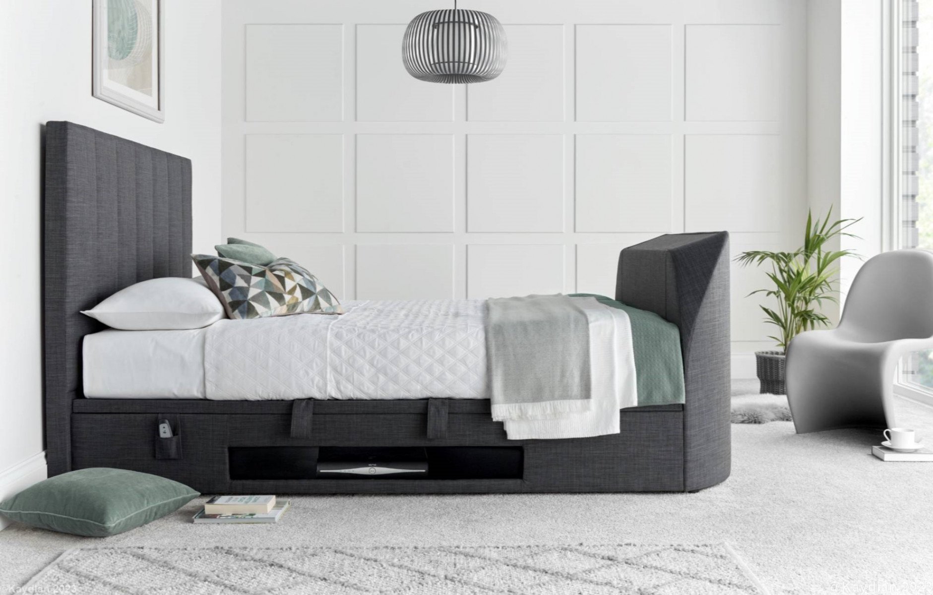 Med TV Bed - Kaydian