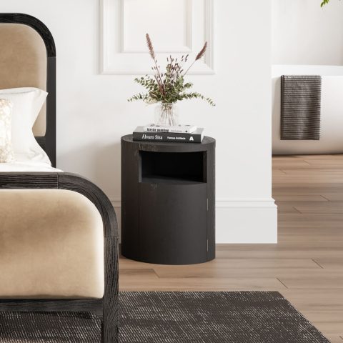 Yori Black bedside