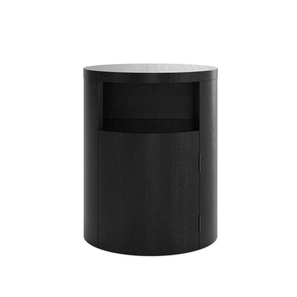 Yori Black bedside