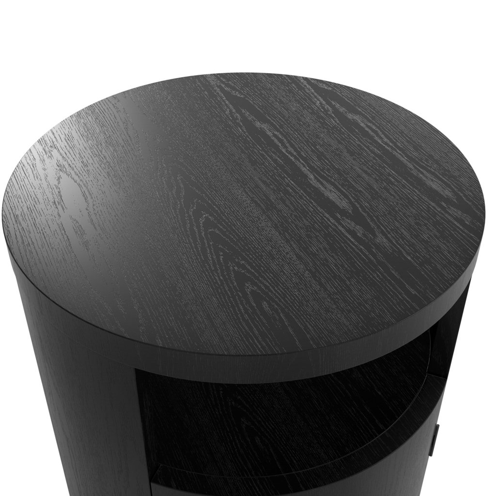 Yori Black bedside